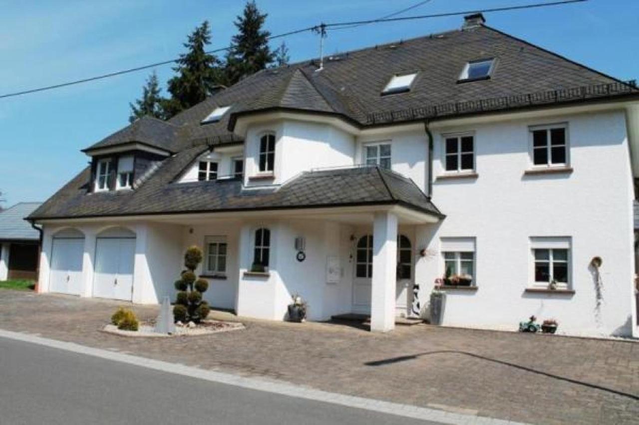 Lillie 3-4 Personen - Ferienwohnungen Wagner & Gaul Falkenauel Daleiden Exterior photo
